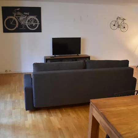Apartamento La Tour Du Rempart - T2 En Duplex En Hypercentre De *