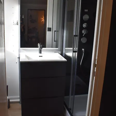 La Tour Du Rempart - T2 En Duplex En Hypercentre De Apartamento *